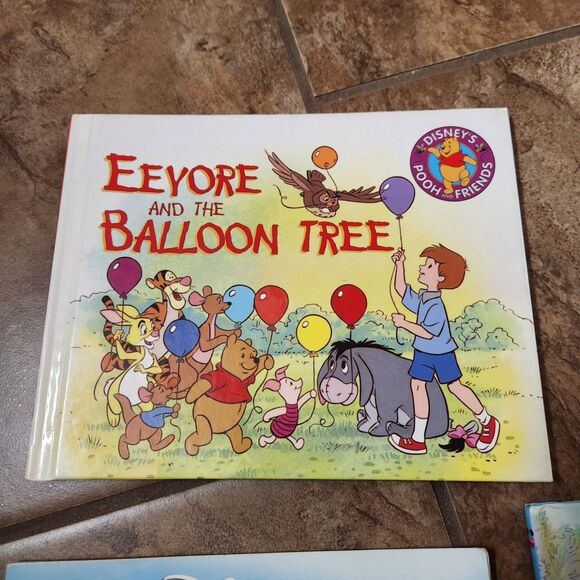 Winnie the Pooh book lot of 3 - Picture 4 of 6
